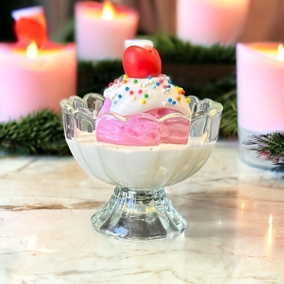 ⚠️SALE Candle // Handmade Pink Ice Cream And Sprinkles Candle SEND OFFERS🥳 - Picture 1 of 5